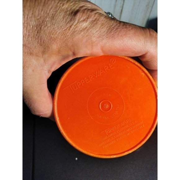 Tupperware Vintage Lot Handolier Pitcher Container X2 and Snack Cup Orange  (G6) - Picture 5 of 10